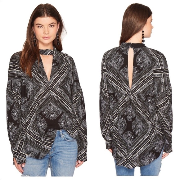 🎁 Free People Walking On A Dream Tunic Blouse Black - Picture 1 of 11